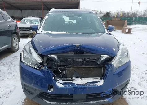 2020 Nissan Kicks Sv Xtronic Cvt from USA, damaged, VIN 3N1CP5CV3LL488383